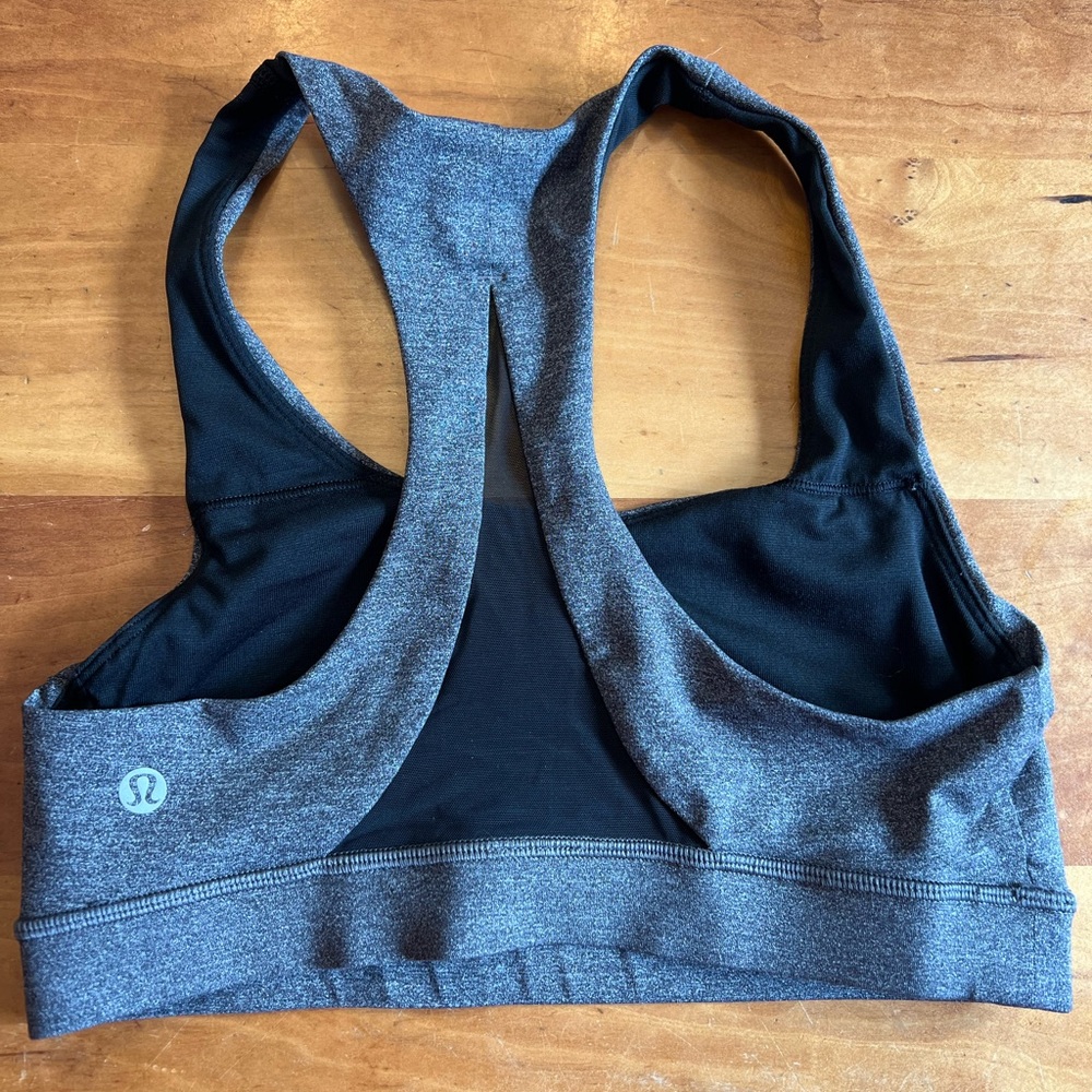 Lululemmon Sports bra perfect condition!
